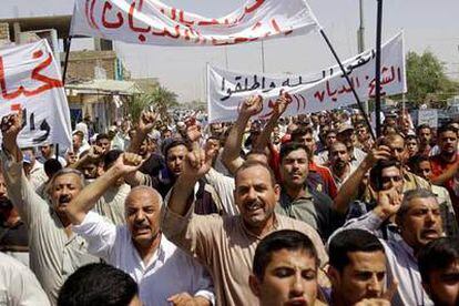 Manifestantes piden la puesta en libertad del <i>mufti</i> de Irak.