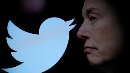Elon Musk y el logo de Twitter.