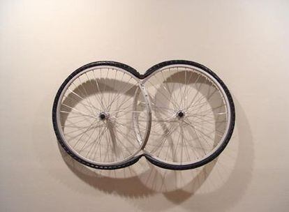 La obra <i>Mitosis de una rueda</i> de la artista mexicana Hisae Ikenaga.