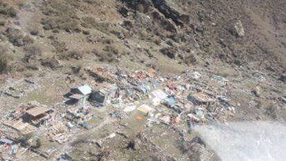 Aspecto de una de las pequeñas poblaciones del Valle de Langtang (Nepal) tras el terremoto del 25 de abril