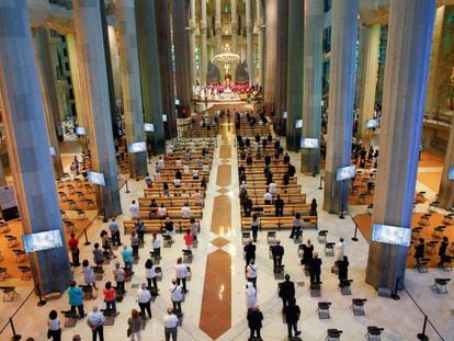 Missa a la Sagrada Família, aquest diumenge, per les víctimes de la pandèmia.