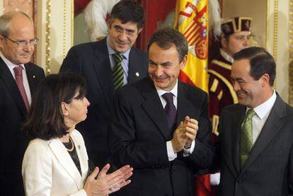 Montilla, Casas, Patxi López, Zapatero y Bono, en el acto de 2009.