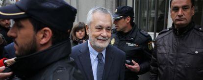 Llegada de José Antonio Griñán al Tribunal Supremo para declarar en el caso de los ERE de Andalucía.
