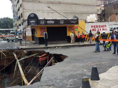 Plaza Artz Pedregal se derrumba en CDMX - Grupo Milenio