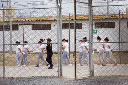 Mujeres presas en las instalaciones del Centro de Reinserción Femenil de Escobedo, Nuevo Leon, el 19 de mayo del 2021.