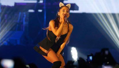 Ariana Grande en un concierto en Jakarta.