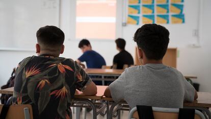 Alumnos de un instituto de Montcada i Reixac (Barcelona).