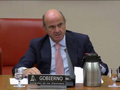Guindos reconoce que el puesto para Soria es de "designación discrecional"
