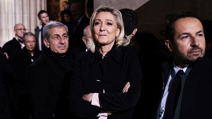 Marine Le Pen, durante el homenaje celebrado en París a los combatientes armenios de la Resistencia Missak y Mélinée Manouchian y varios de sus compañeros.