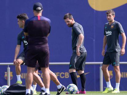 Messi, en el entrenamiento del lunes en la Ciudad Deportiva del Barcelona. 