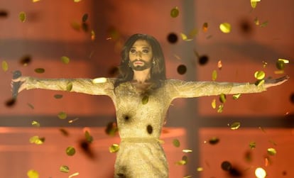 Tom Neuwirth, en su personaje de Conchita Wurst.