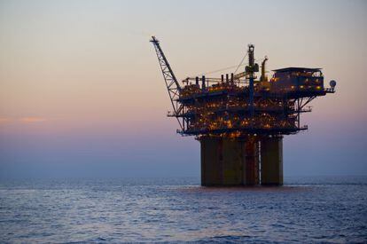 Plataforma petrolífera de Repsol en el Golfo de México