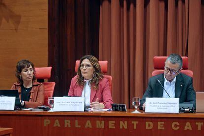 La consejera de Presidencia de la Generalitat, Laura Vilagrà, en la Comisión de Asuntos Institucionales del Parlament.