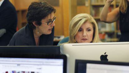 Montserrat Domínguez, directora de 'El Huffington Post', junto Arianna Huffington. / Cristóbal Manuel