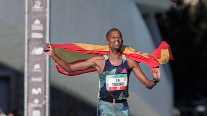 Tariku Novales, tras batir el récord español de maratón.