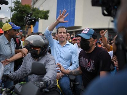Juan Guaidó, en una marcha en Caracas el jueves, en la que pidió que Nicolás Maduro ponga fecha a las elecciones presidenciales.