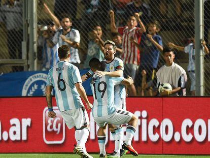 Lionel Messi celebra su conquista en San Juan.