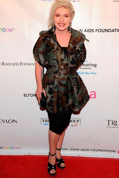 Debbie Harry (67 años), de Vivienne Westwood.