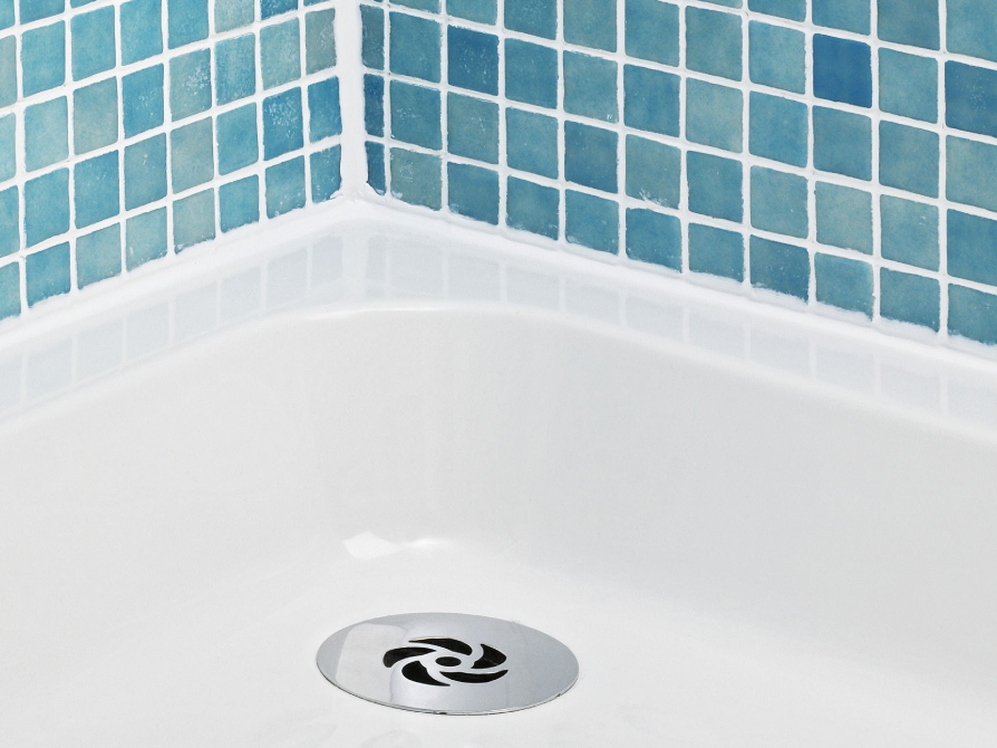 Cómo la humedad del baño y limpiar el moho de forma eficaz con estos productos básicos | Escaparate | EL PAÍS