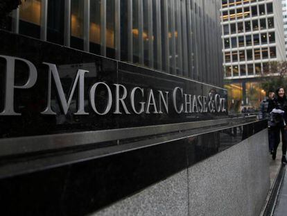 JP Morgan sopesa suspender el dividendo por primera vez en su historia
