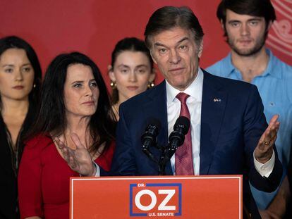 El candidato republicano al senado, Mehmet Oz, que perdió la elección de Pensilvania.