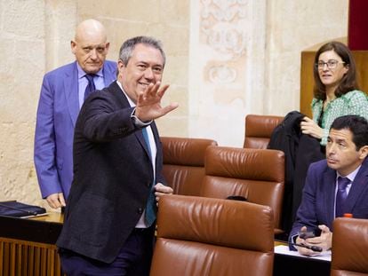 El secretario general del PSOE de Andalucía y Portavoz del Grupo Parlamentario Socialista, Juan Espadas, en la primera jornada del Pleno del Parlamento andaluz en el Parlamento de Andalucía, el 14 de diciembre de 2022.
