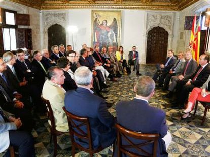 Reuni&oacute;n del presidente de la Generalitat con los representantes de las organizaciones empresariales valencianas.