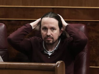 El líder de Unidas Podemos, Pablo Iglesias, en su escaño en el Congreso de los Diputados el pasado 3 de diciembre. En vídeo, declaraciones de Sofía Castañón, secretaria de Feminismos de Podemos.