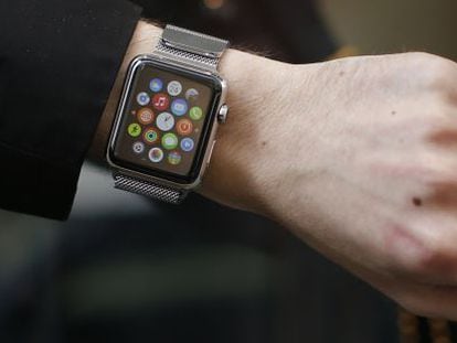 Un Apple Watch, comprado hoy en Par&iacute;s. 
