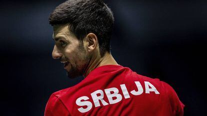 Djokovic, durante un entrenamiento de Serbia en la Caja Mágica.