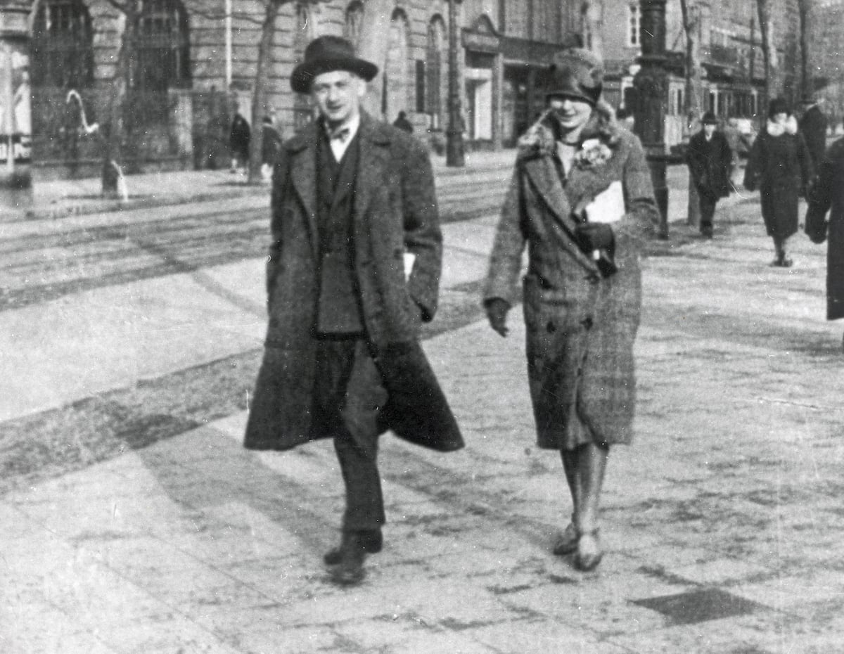 Por qué queremos tanto a Joseph Roth Cultura EL PAÍS
