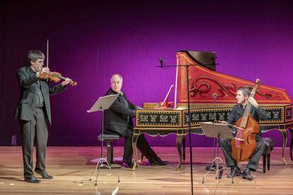 Huw Daniel, John Butt y Jonathan Manson, integrantes del Dunedin Consort.