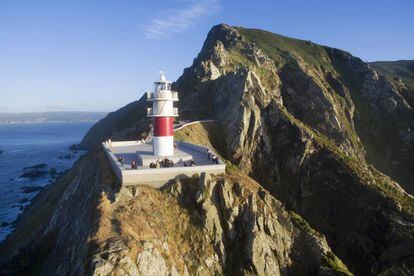 El faro de Cabo Ortegal, en Cariño (A Coruña), es uno de los más escénicos de la costa española.