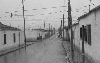 '1976. Día lluvioso en la Palomeras'.