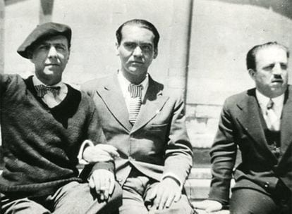 Carlos Morla Lynch, Federico García Lorca y el embajador de Chile en España en 1932.