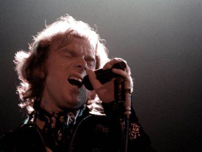 Van Morrison en el concierto de Santa Monica de 1973, California. 