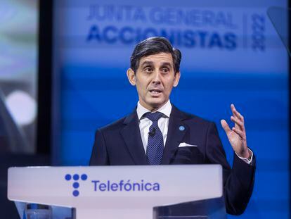 El presidente de Telefónica, José María Álvarez-Pallete, durante la Junta General de Accionistas 2022 celebrada en abril.