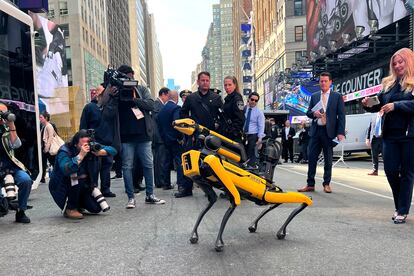 El perro robot 'Digidog', este martes durante su presentación en Nueva York.