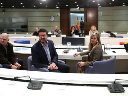 Inicio de la reunión de Trabajo con los sindicatos, dirigida por el secretario de estado de Empleo y Economía Social, Joaquín Pérez Rey.