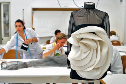 Vestido sobre maniquí en el 'atelier' Valentino.