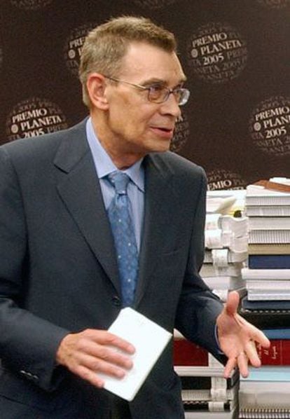 El escritor y crítico literario Carlos Pujol, en 2005.