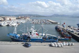Puerto de Santoña (Cantabria).