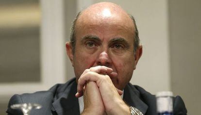 El ministro de Econom&iacute;a, Luis de Guindos.