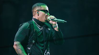 Daddy Yankee en uno de sus conciertos de su gira 'La meta' en el Coliseo de Puerto Rico, el 30 de noviembre de 2023.