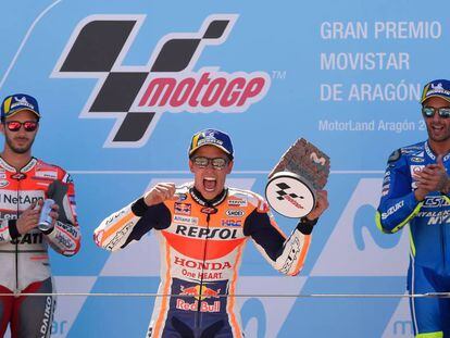 Dovizioso, Márquez y Iannone, en el podio de Aragón.