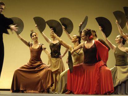 El Ballet de A&iacute;da Gomez durante la representaci&oacute;n de &#039;Carmen&#039;.