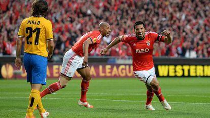 Garay celebra uno de los goles logrados ante el Juventus.