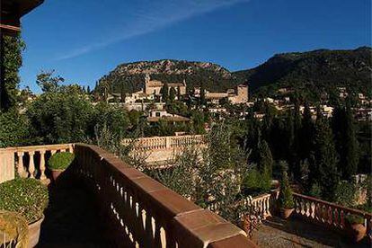 Paisaje de Valldemossa y de la sierra de la Tramuntana desde el hotel, al oeste de Mallorca.