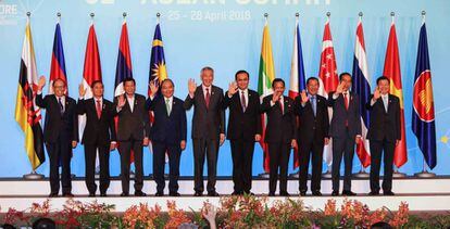 Participantes en la cumbre de la ASEAN en Singapur.