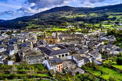 Vista del pueblo de Mondoñedo, en la provincia de Lugo (Galicia).